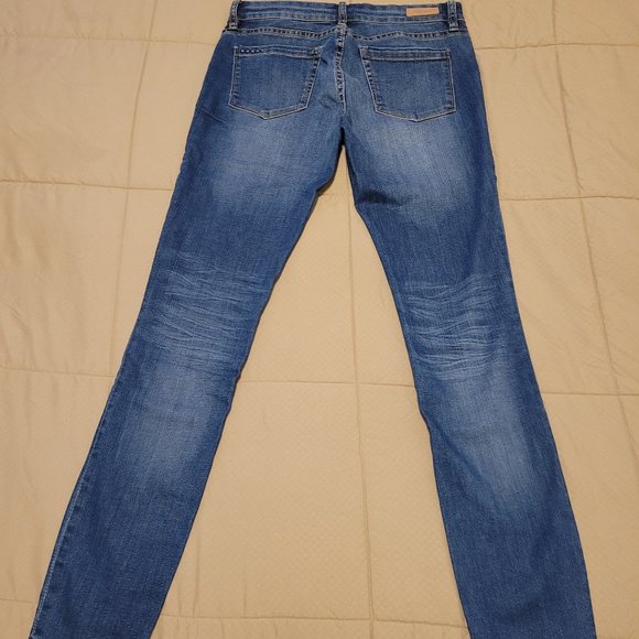 Blank NYC MID-RISE JEANS - Picture 6 of 8
